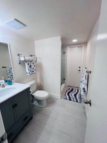 5722 Golden Eagle Circle, Palm Beach Gardens, FL 33418