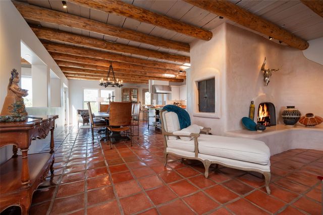 413 Los Arboles Drive, Santa Fe, NM 87501