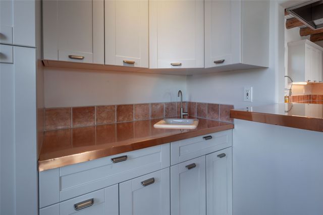 413 Los Arboles Drive, Santa Fe, NM 87501