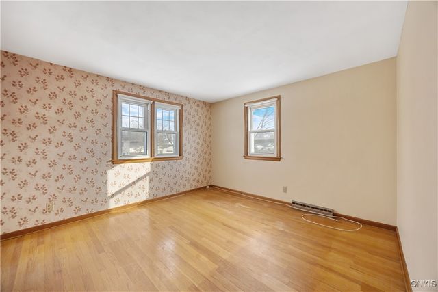 7297 Greenbriar Road, Cicero, NY 13212