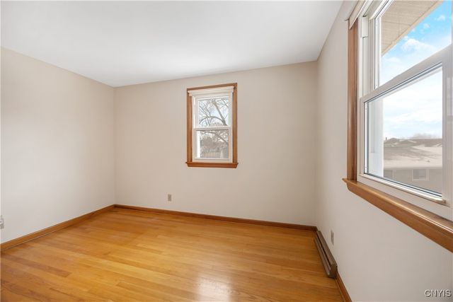 7297 Greenbriar Road, Cicero, NY 13212