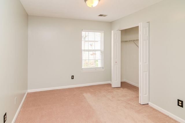 2856 Ashby Glen Place, Lexington, KY 40509