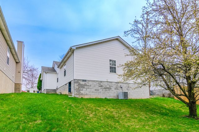 2856 Ashby Glen Place, Lexington, KY 40509