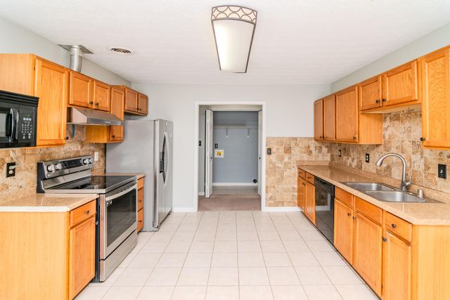 2856 Ashby Glen Place, Lexington, KY 40509