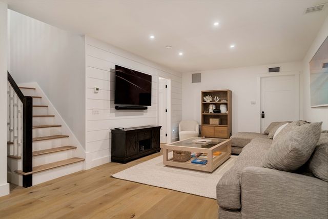 2 Nautilus Lane, Nantucket, MA 02554