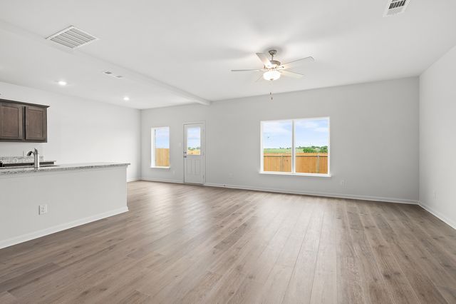 206 Julian Davis Drive, Venus, TX 76084