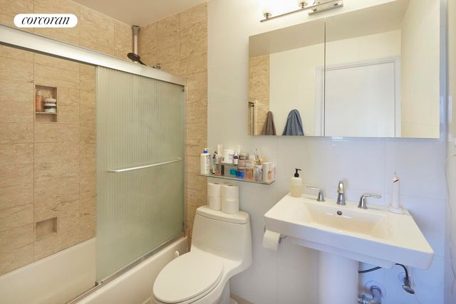 630 1st Ave Apt 27S, New York City, NY 10016