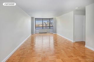 630 1st Ave Apt 27S, New York City, NY 10016