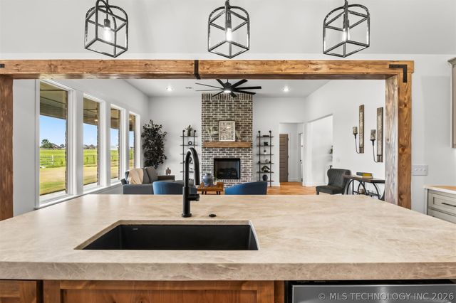 13799 N 58th East Avenue, Collinsville, OK 74021