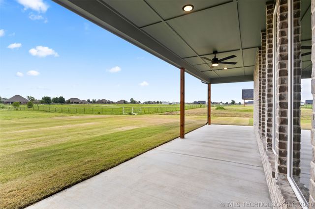 13799 N 58th East Avenue, Collinsville, OK 74021