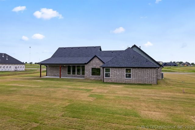 13799 N 58th East Avenue, Collinsville, OK 74021
