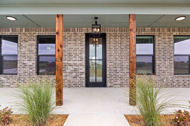 13799 N 58th East Avenue, Collinsville, OK 74021