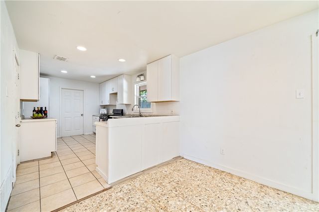 4222 Dody St, Corpus Christi, TX 78411