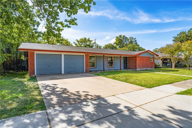 4222 Dody St, Corpus Christi, TX 78411