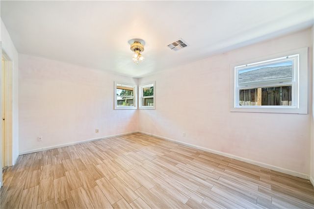 4222 Dody St, Corpus Christi, TX 78411