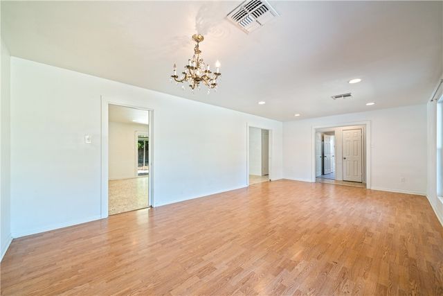4222 Dody St, Corpus Christi, TX 78411