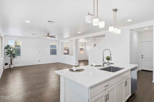 13798 S Camino Acelga, Sahuarita, AZ 85629