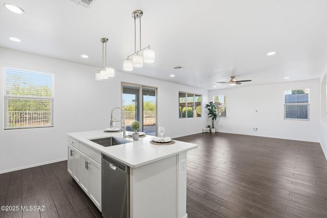 13798 S Camino Acelga, Sahuarita, AZ 85629