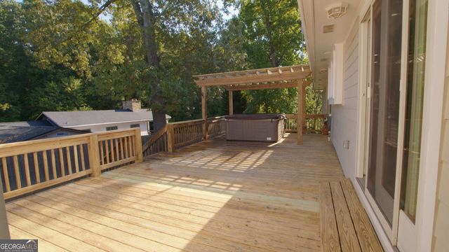 1180 Fairfield Drive, Marietta, GA 30068
