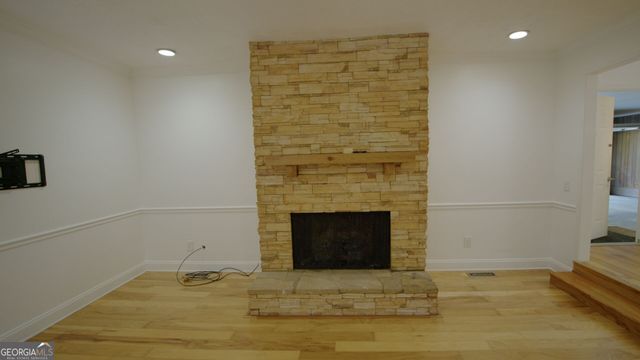 1180 Fairfield Drive, Marietta, GA 30068