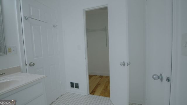 1180 Fairfield Drive, Marietta, GA 30068