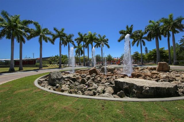 445 REID STREET, Sarasota, FL 34242