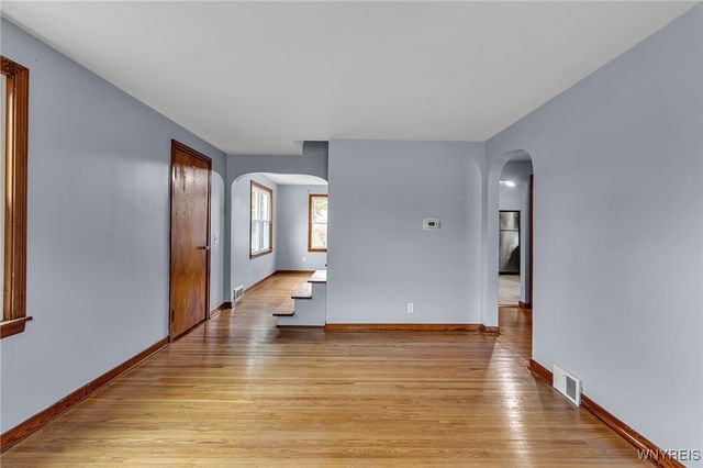 4012 Crescent Drive, Wheatfield, NY 14120