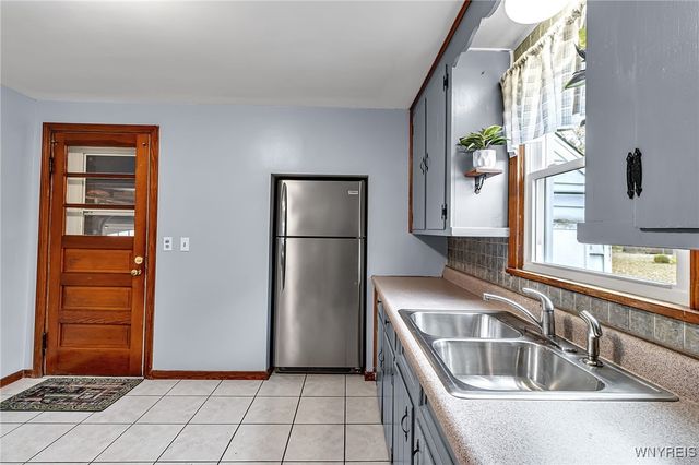 4012 Crescent Drive, Wheatfield, NY 14120