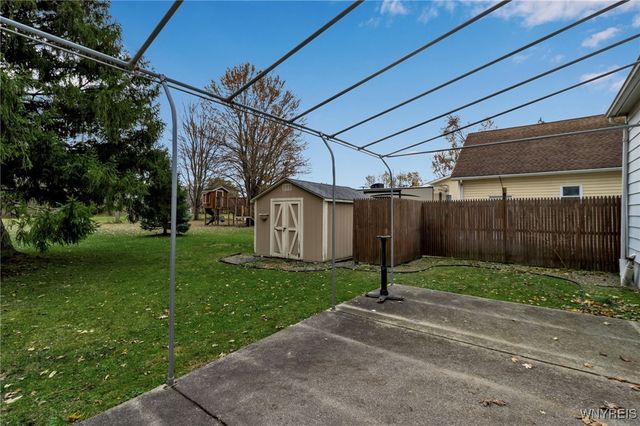 4012 Crescent Drive, Wheatfield, NY 14120