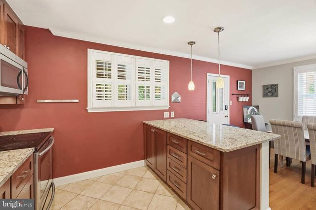 1930 ALTAVUE RD, Catonsville, MD 21228