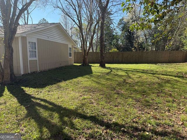 9 Crestwood Circle, Valdosta, GA 31602