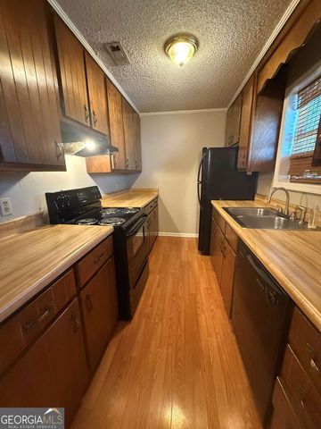 9 Crestwood Circle, Valdosta, GA 31602