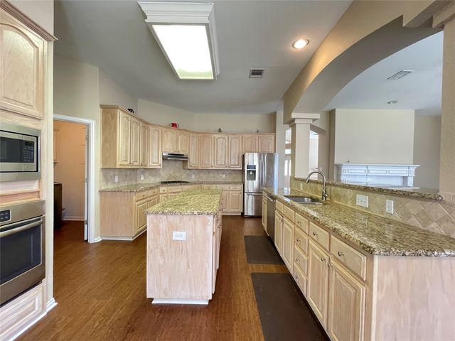 4100 Eastleigh Drive, Plano, TX 75024