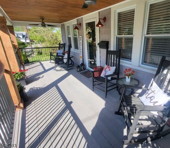 266 Eagle Rock Ave, Roseland Boro, NJ 07068