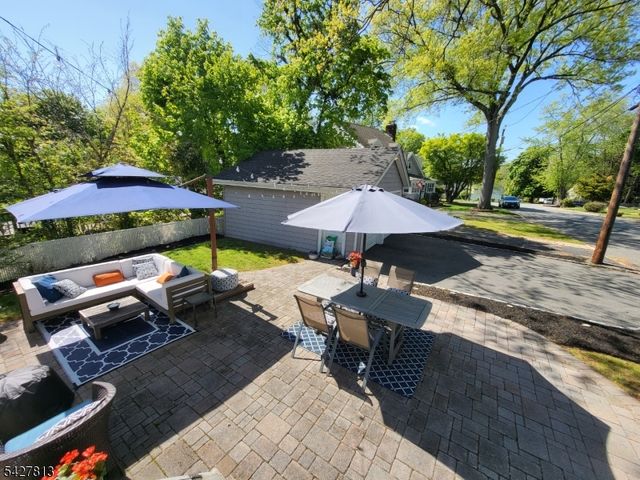 266 Eagle Rock Ave, Roseland Boro, NJ 07068