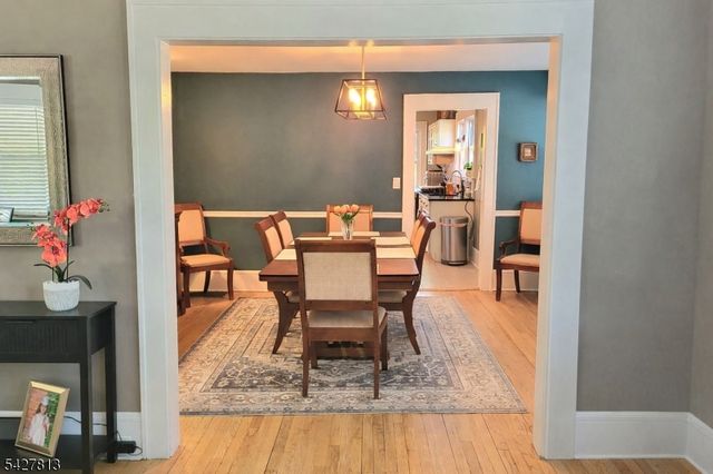 266 Eagle Rock Ave, Roseland Boro, NJ 07068