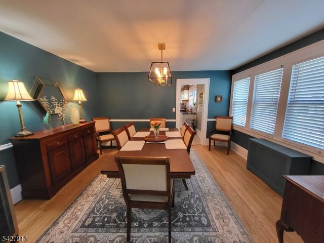 266 Eagle Rock Ave, Roseland Boro, NJ 07068
