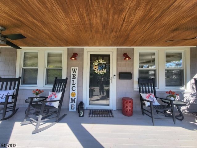 266 Eagle Rock Ave, Roseland Boro, NJ 07068