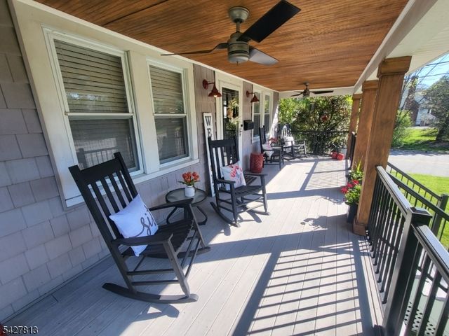266 Eagle Rock Ave, Roseland Boro, NJ 07068