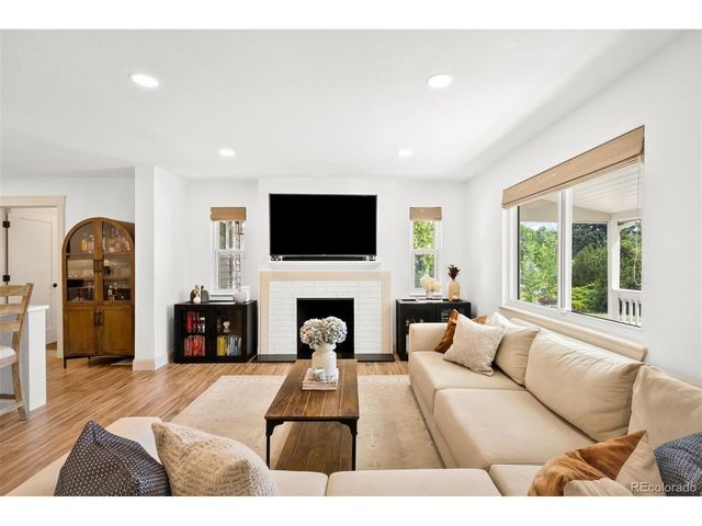 3351 S Dahlia St, Denver, CO 80222
