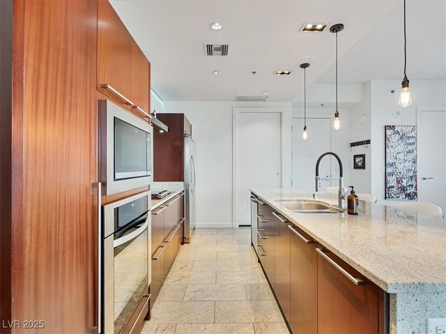 4471 Dean Martin Drive 1109, Las Vegas, NV 89103