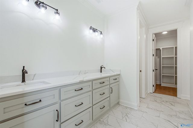 23327 Rhett Drive, Athens, AL 35613