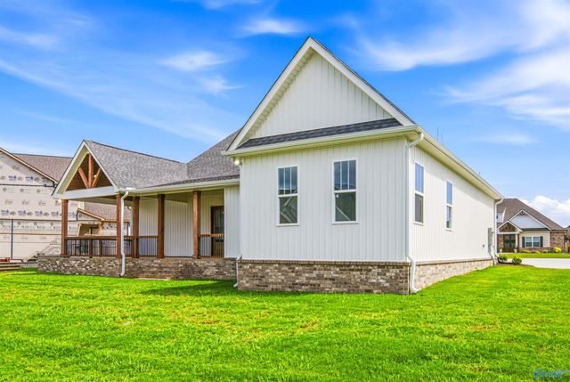 23327 Rhett Drive, Athens, AL 35613
