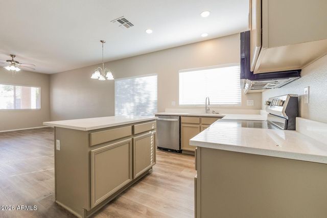 3810 E WATERMAN Street, Gilbert, AZ 85297
