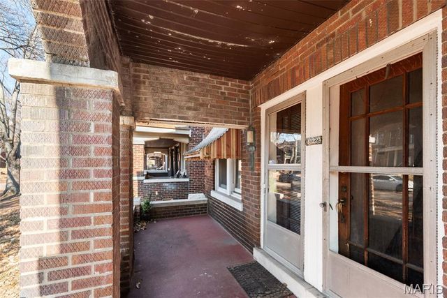 4022 Hydraulic Avenue, St Louis, MO 63116