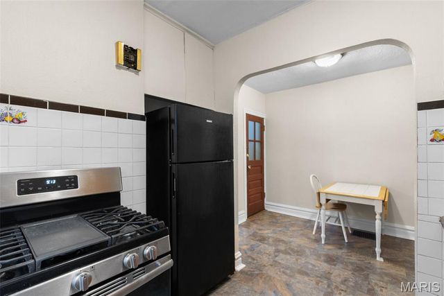 4022 Hydraulic Avenue, St Louis, MO 63116