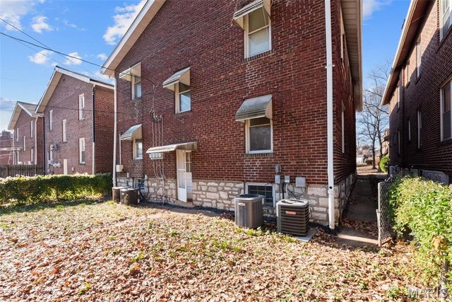 4022 Hydraulic Avenue, St Louis, MO 63116