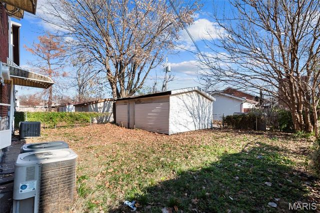 4022 Hydraulic Avenue, St Louis, MO 63116