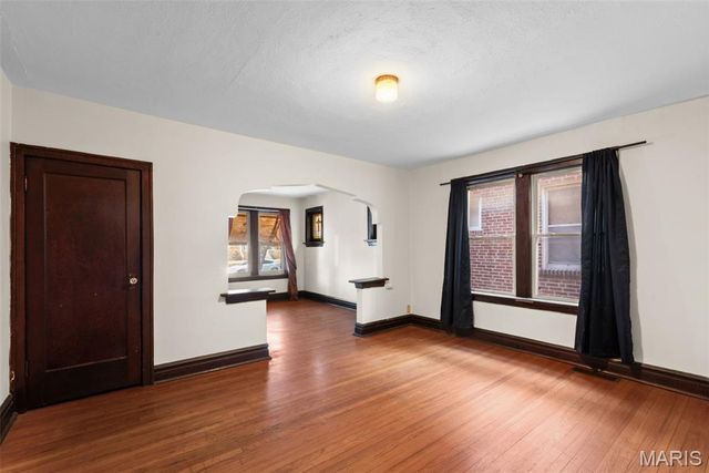 4022 Hydraulic Avenue, St Louis, MO 63116