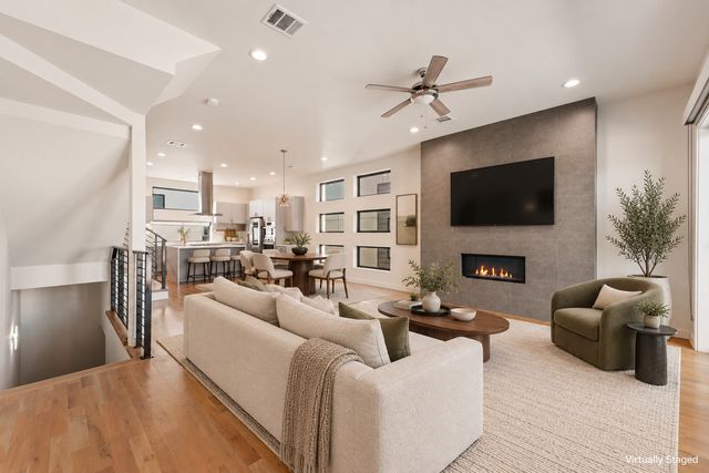 4217 Munger Avenue, Dallas, TX 75204